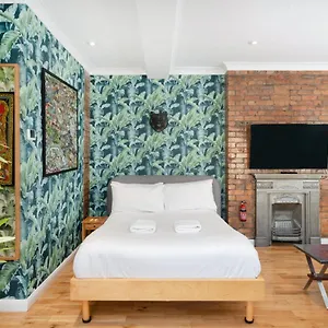 Crashpads Shoreditch Brick Lane Mini Lofts Apartment